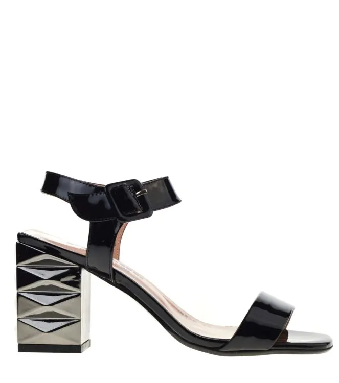 PONCHE 6814SS01 SANDALEN ZWART