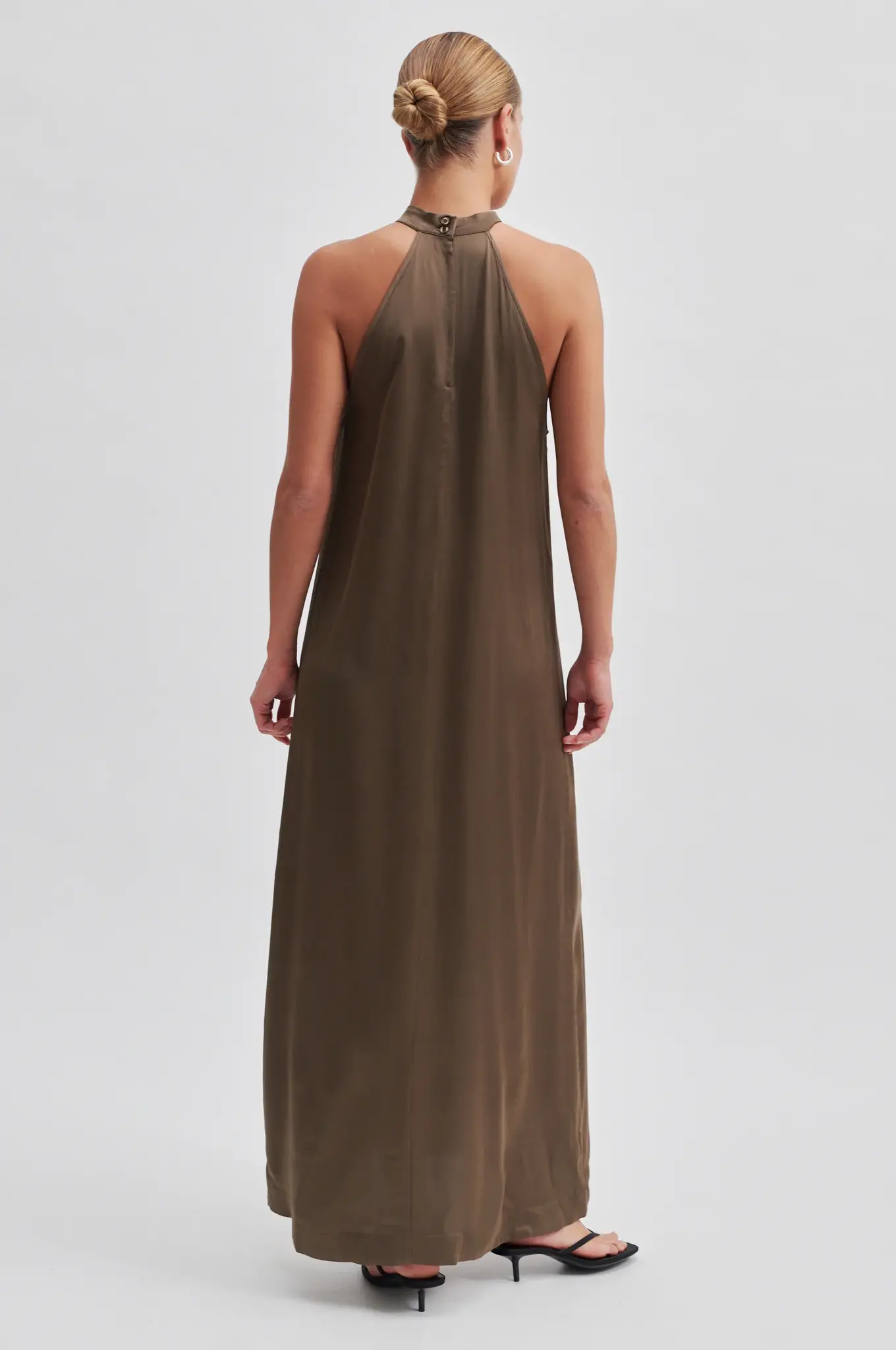 Second Female Ambience dress Canteen