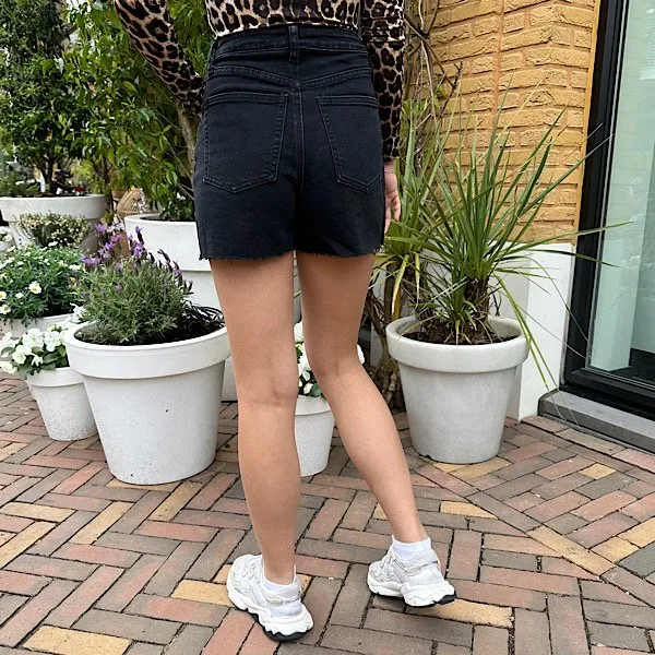 ZWART DENIM SKORT GEKNIPT 23202